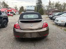 2015 Volkswagen Beetle - Photo 4