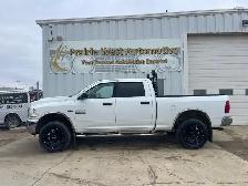 2016 Ram 2500 SLT Crew Cab 6.4L V8 | No Reported Accidents | Com - Photo 8