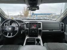 2016 Ram 2500 SLT Crew Cab 6.4L V8 | No Reported Accidents | Com - Photo 14