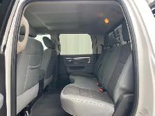 2016 Ram 2500 SLT Crew Cab 6.4L V8 | No Reported Accidents | Com - Photo 19