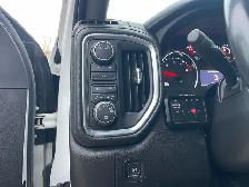 2022 Chevrolet Silverado 3500HD LT Crew Cab 6.6L V8 Diesel | Com - Photo 22