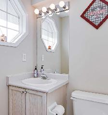 3 1 Bedroom House For Rent Near RVH at 176 Tunbridge Rd - Photo 6