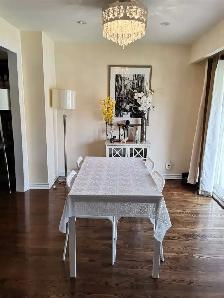 North York near York University 1 sunny bedroom rent girl - Photo 4