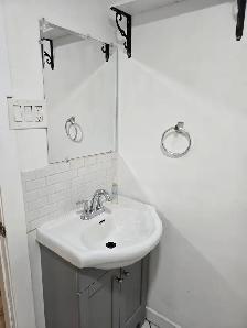 ROOM FOR RENT - Photo 2