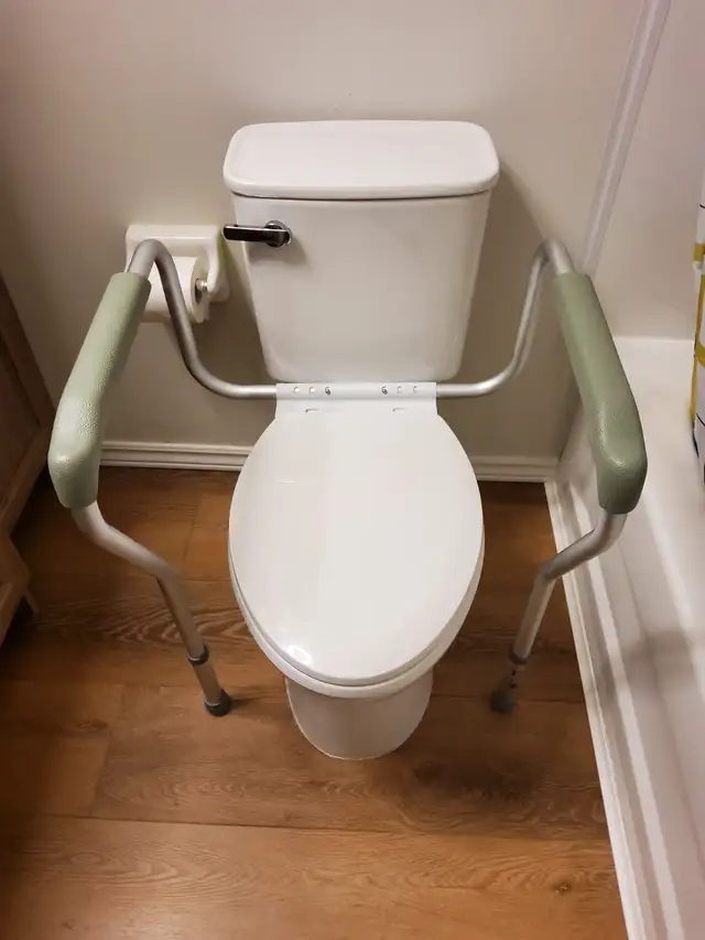 Bathroom aids for seniors