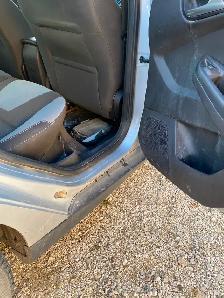 2012 Ford Focus SE hatchback-2900 obo ! - Photo 10
