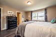 Spacious 4-Bedroom, 3.5-Bath Semi-Detached Home | Rockingham Sou - Photo 5