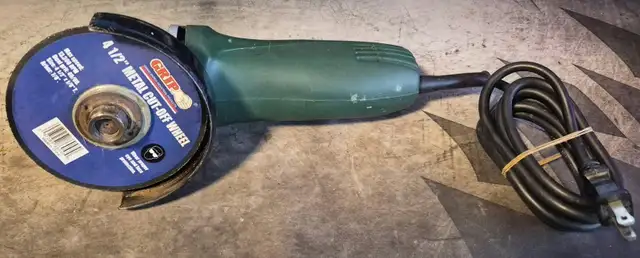 4-1/2' ANGLE GRINDER – TESTED – NEW CUTTING WHEEL – $20 OBO
