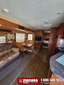 2011 JAYCO EAGLE 298RLS Travel Trailer - Photo 6