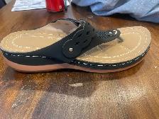 Orthopedic Wedge Flip Flops - Photo 4