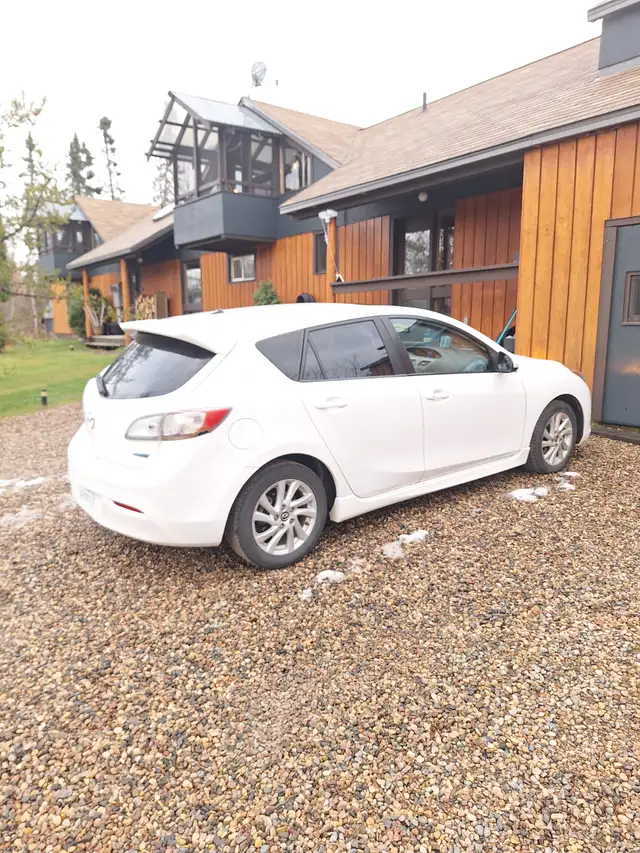 2013 Mazda 3 Grand Touring