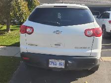 2010 CHEVROLET TRAVERSE/ 196,000 km/ GOOD CONDITION - Photo 3