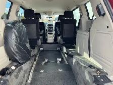 2012 Dodge Grand Caravan SXT-WHEELCHAIR ACCESSIBLE VAN-WARRANTY - Photo 5