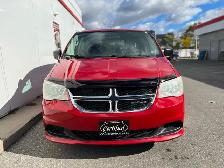 2012 Dodge Grand Caravan SXT-WHEELCHAIR ACCESSIBLE VAN-WARRANTY - Photo 13