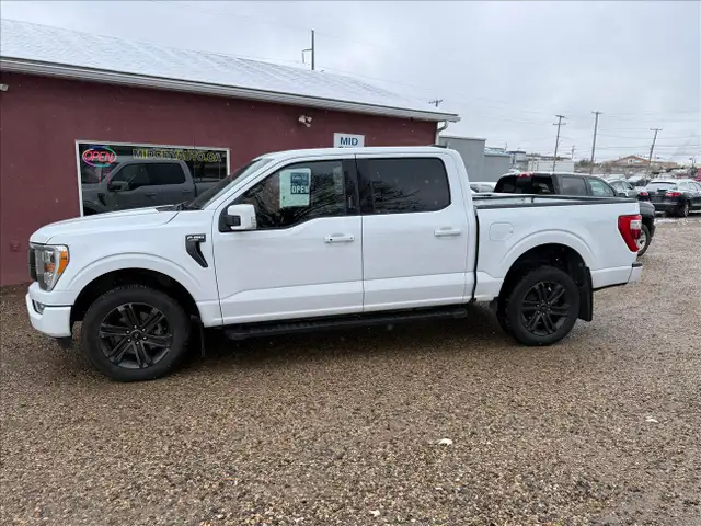 2022 Ford F-150 LARIAT SUPERCREW 4WD