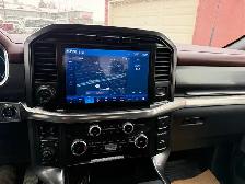 2022 Ford F-150 LARIAT SUPERCREW 4WD - Photo 11