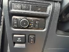 2022 Ford F-150 LARIAT SUPERCREW 4WD - Photo 18