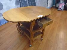Vintage tea cart - Photo 2
