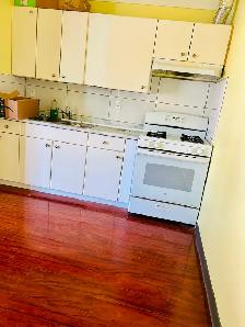 3 bedrooms upper level suite - Photo 2