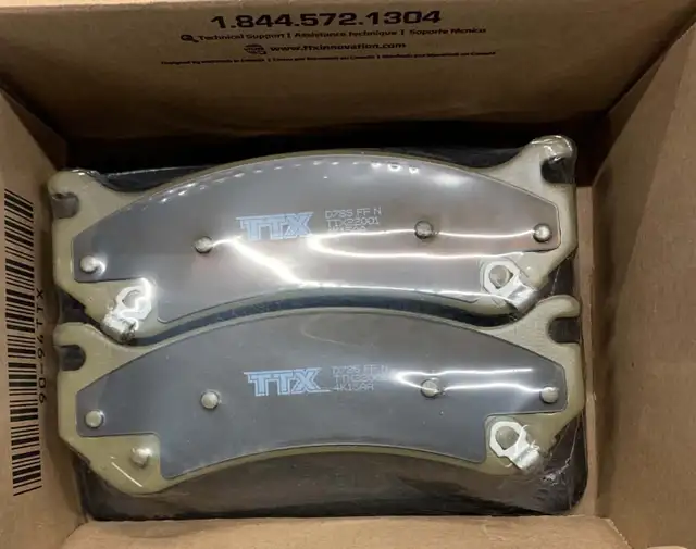 Mevotech TTX TXBPM0785 Front Disc Brake Pad Set Fits 1999-2013 C