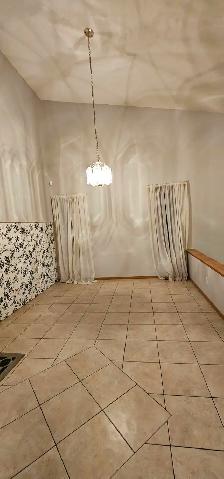 3-Bedroom Bi-Level Upper Floor for Rent – Monterey Park, NE - Photo 3