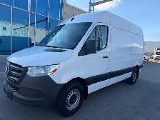 2021 Mercedes-Benz Sprinter Cargo Van 2500- CARGO