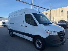 2021 Mercedes-Benz Sprinter Cargo Van 2500- CARGO - Photo 4