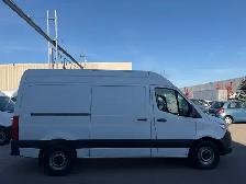 2021 Mercedes-Benz Sprinter Cargo Van 2500- CARGO - Photo 5