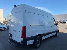 2021 Mercedes-Benz Sprinter Cargo Van 2500- CARGO - Photo 6