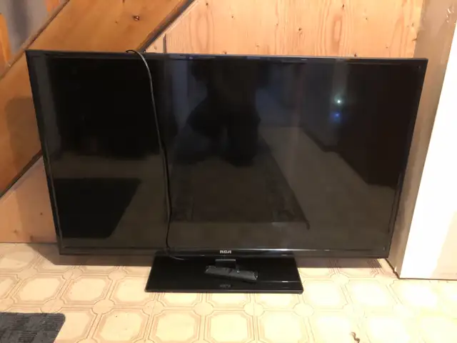 Not working free 50" rca