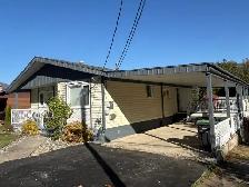 For Rent Modern 3-Bedroom Home with Walkout & Spacious Outdoors