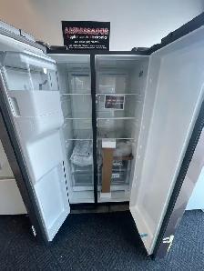 NEW 36" GE Side by Side Fridge With Water & Ice Dispenser - Photo 3