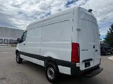 2019 Mercedes-Benz Sprinter Cargo Van SPRINTER 2500 - CARGO - 4X - Photo 8