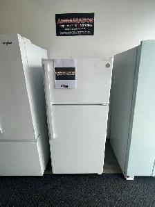 NEW 28" GE Top Freezer Fridge  (15.6 Cu.Ft) Frost Free