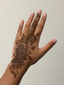 Diwali Henna - Photo 4