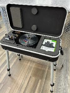 Xbox 360 DJ Renegade Turntable w/ DJ Hero