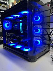 PC Gamer sur commande Ryzen 7 9800X3D RTX 5070 Ti 32Go 2To 4589$