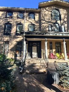 Well Furnished Rooms in Downtown Toronto Starting from $895 - Photo 2