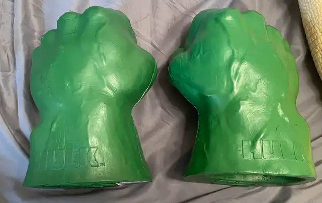 Mint Condition Hulk Hands
