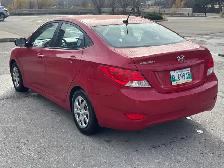 2012 Hyundai accent gl - Photo 4
