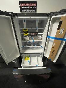 NEW 33" GE Interior Water & Ice Dispenser Fridge Stainless Steel - Photo 3