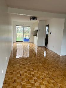 Apartment in Triplex for Rent in Aylmer - Photo 2