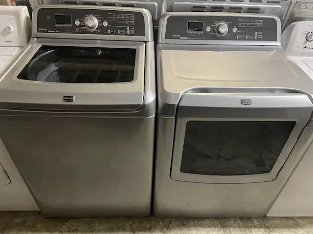 Laveuse sécheuse top load grande capacité grises Maytag Bravos