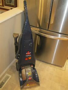Bissell Carpet Cleaner - Photo 2
