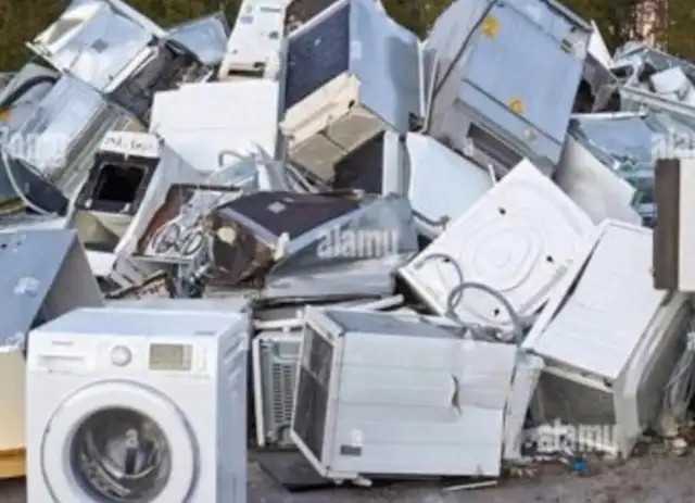 free scrap metal pick up 437-992-0378