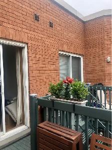 Furnished apartment located on the top floor Montreal - Photo 6
