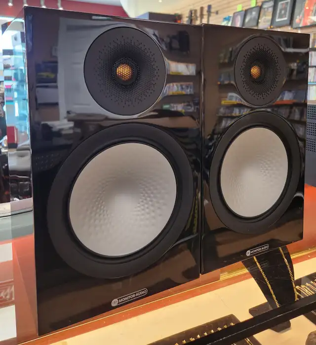 Monitor Audio Silver 100 7G Pair (Black Gloss) Complete in Box