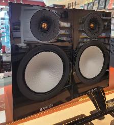 Monitor Audio Silver 100 7G Pair (Black Gloss) Complete in Box