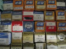 A - Box Full - Radio and Audio Amplifier Tubes - Photo 3