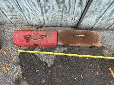 Two Vintage Metal Toolboxes ! - Photo 4